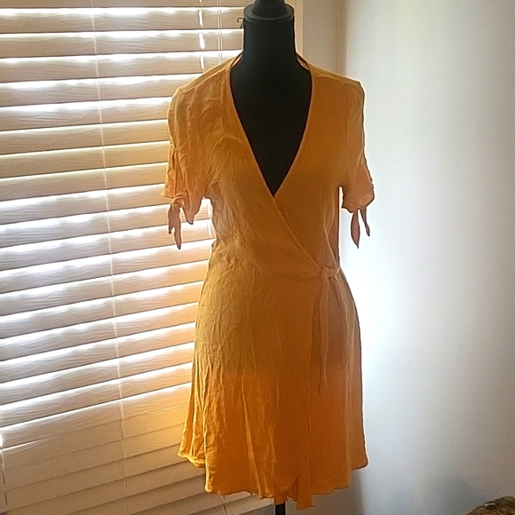Lulus side tie spring dress - Picture 1 of 5